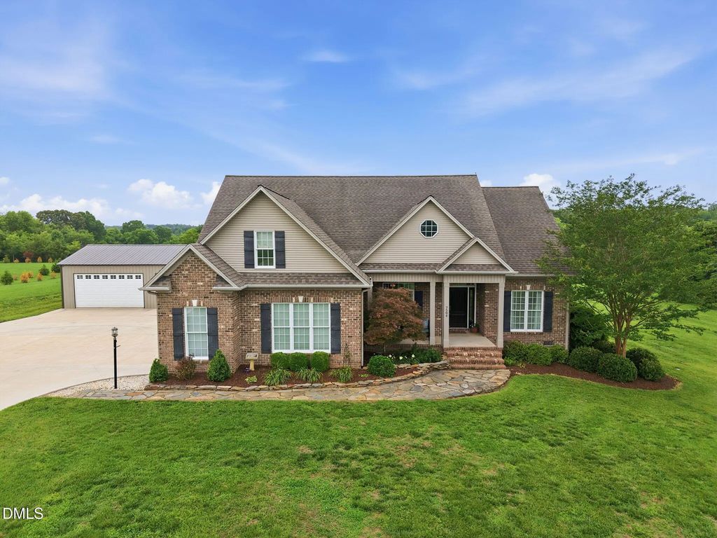 7504 Ingle Dairy Road, Burlington
