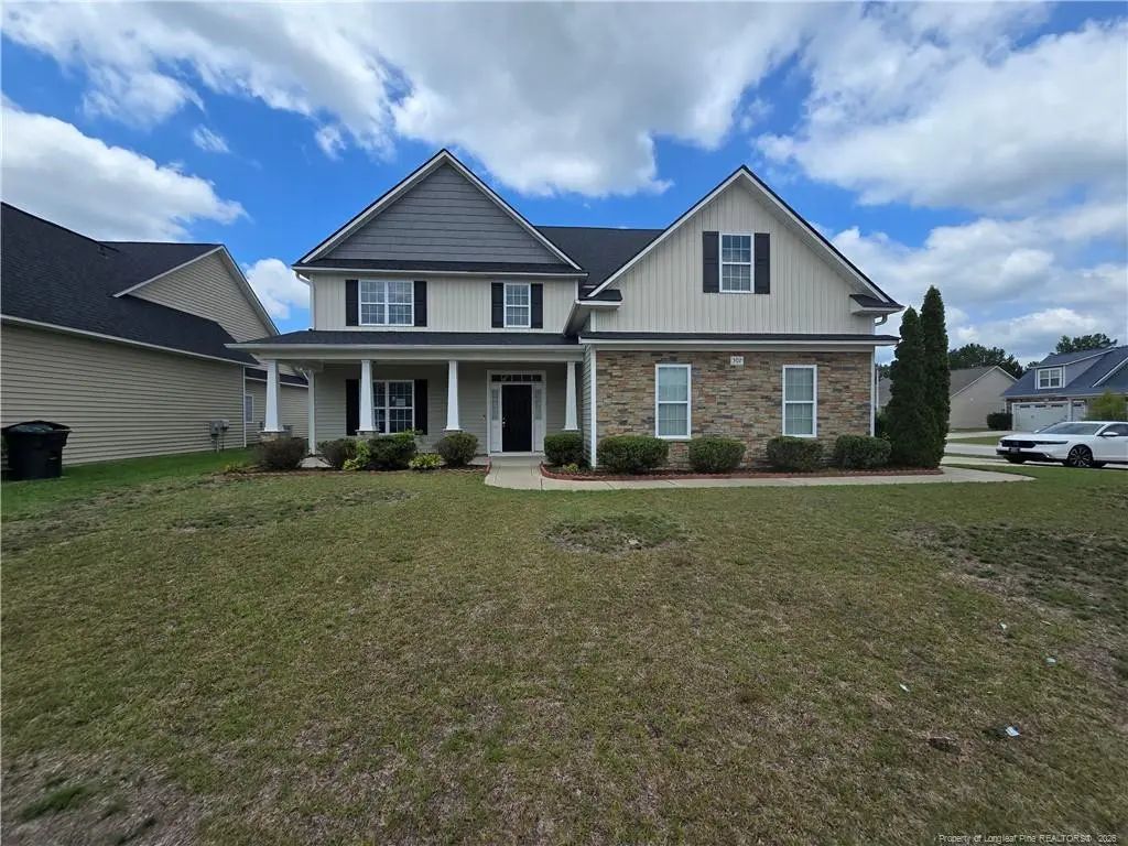 302 Cornhill Road, Fayetteville
