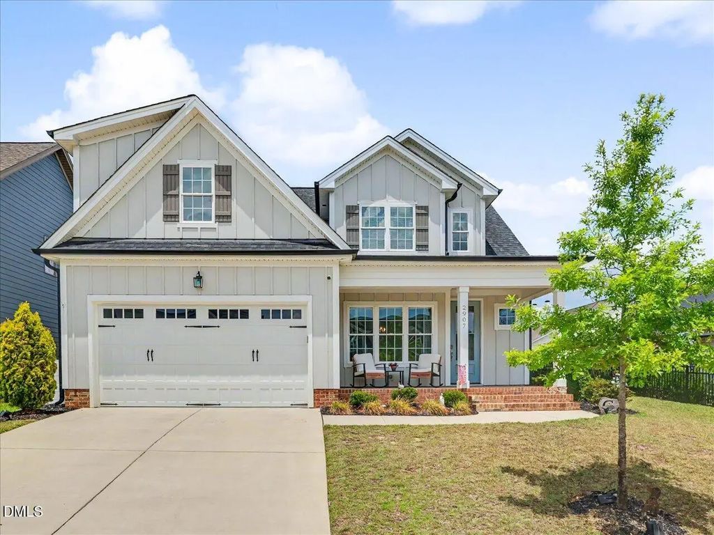 2907 Meadow Bluffs Way, Fuquay Varina