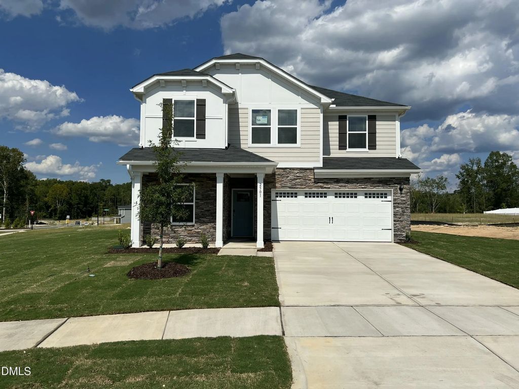 2501 Rosewood Bluff Drive, Zebulon