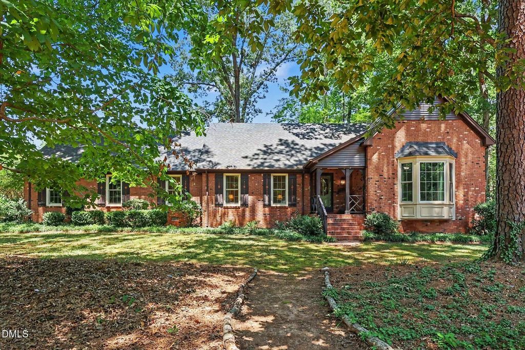 5221 Dutchman Drive, Raleigh