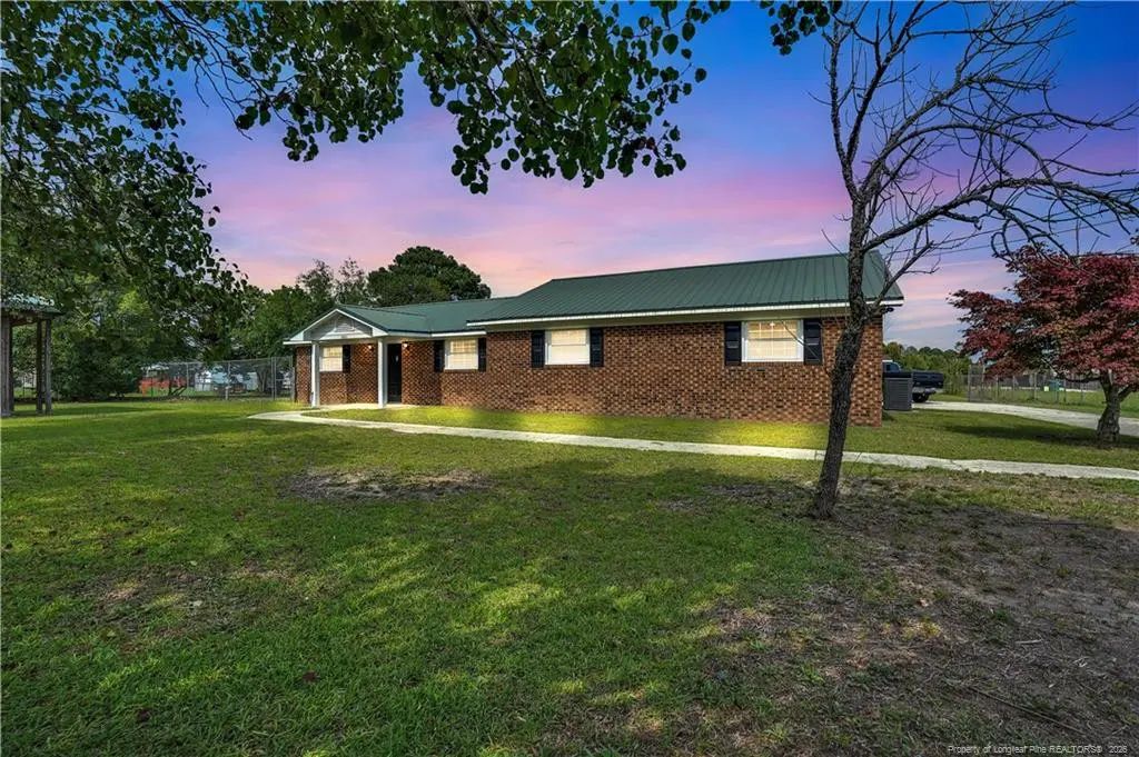 2567 Alamac Road, Lumberton