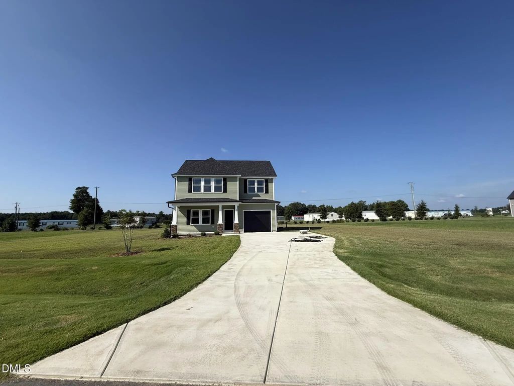 82 Coharie Drive, Lillington