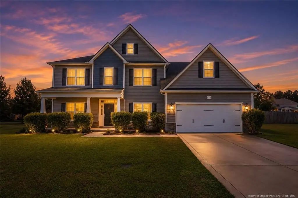 6613 Planters Row Drive, Hope Mills