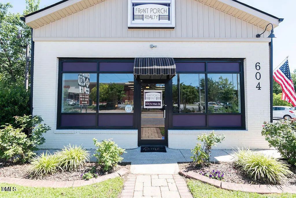 604 N Main Street, Fuquay Varina