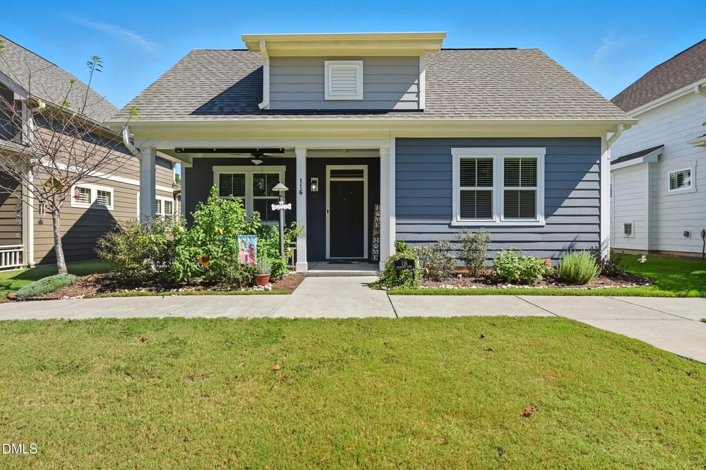 116 Beaufort Loop, Clayton