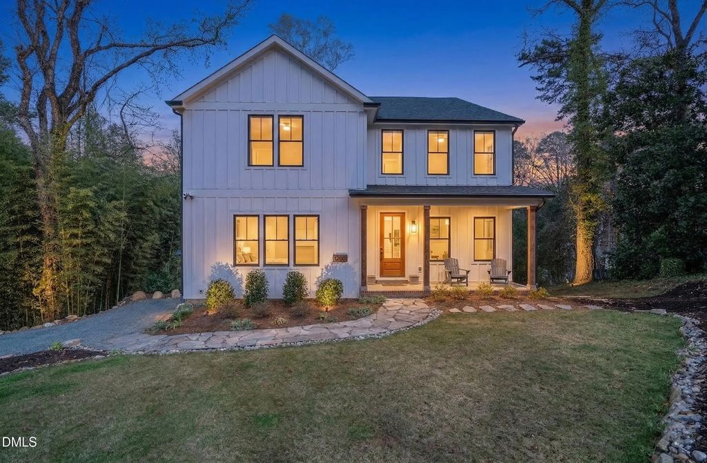 1200 Roosevelt Drive, Chapel Hill