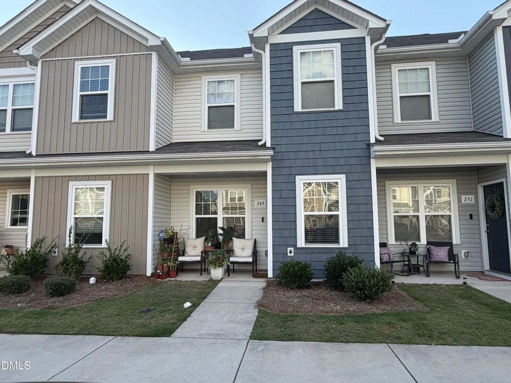 249 Yorktown Lane, Sanford