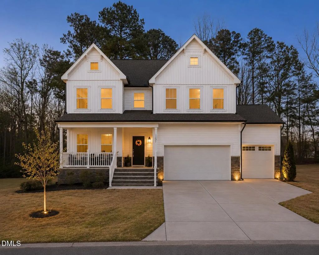 1237 Huffington Oak Drive, Willow Springs