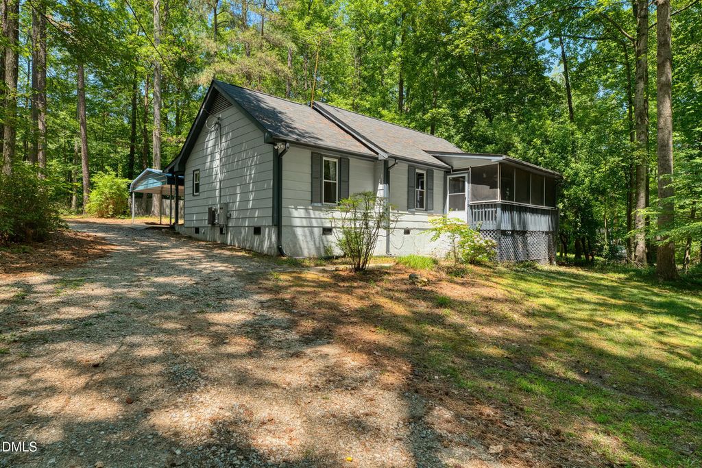 956 Holden Road, Youngsville