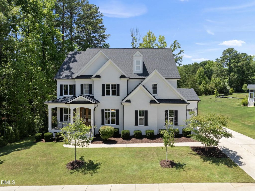 908 Autumn Season Lane, Apex