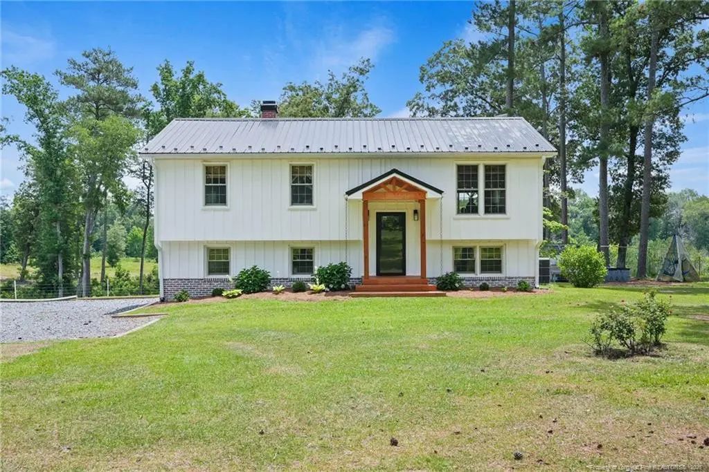 322 Shady Lane, Cameron