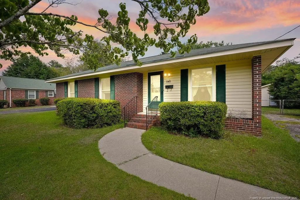 545 Waterbury Drive, Fayetteville