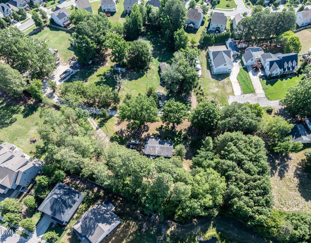 5911 Family Farm Road, Morrisville
