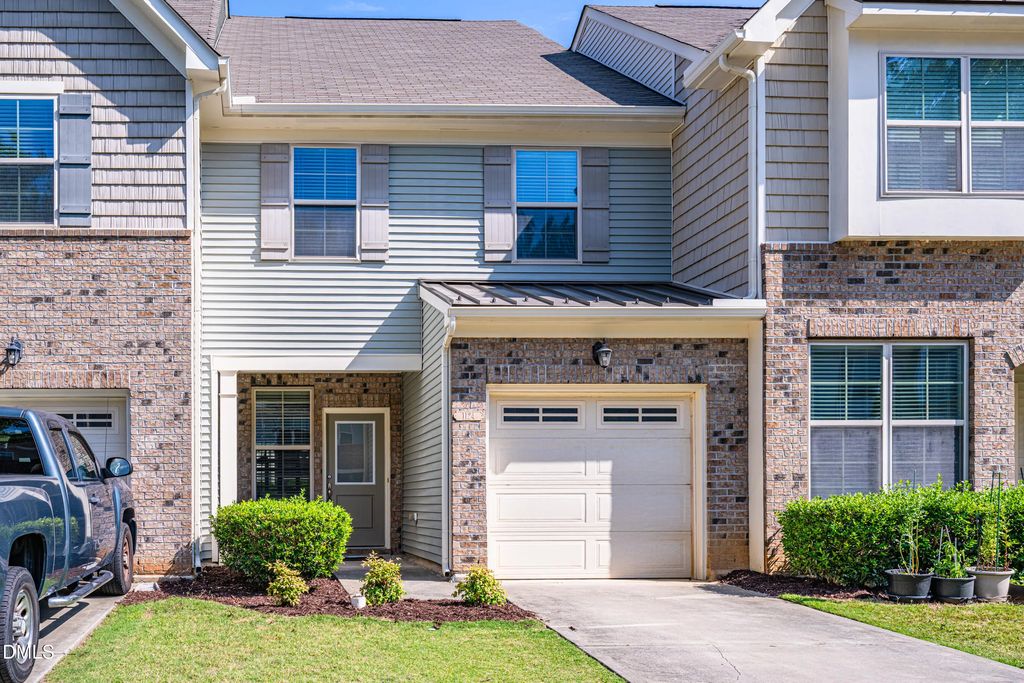 1124 Contessa Drive, Cary