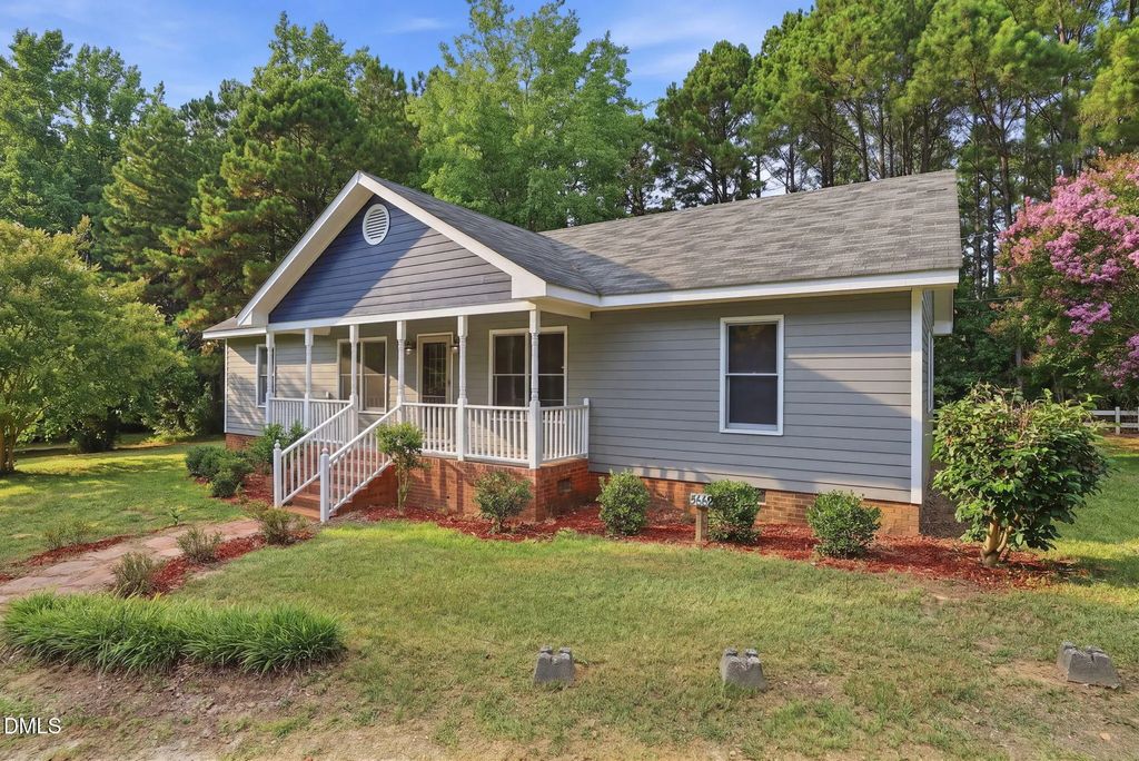 5662 Cokesbury Road, Fuquay Varina