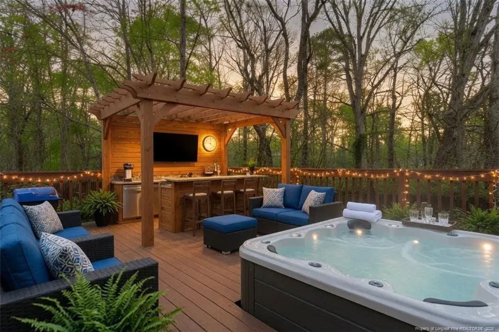 8409 Deertrot Drive, Fayetteville