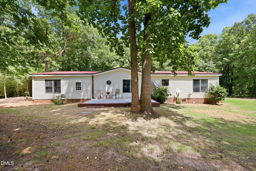 5824 Chestnut Lane, Snow Camp