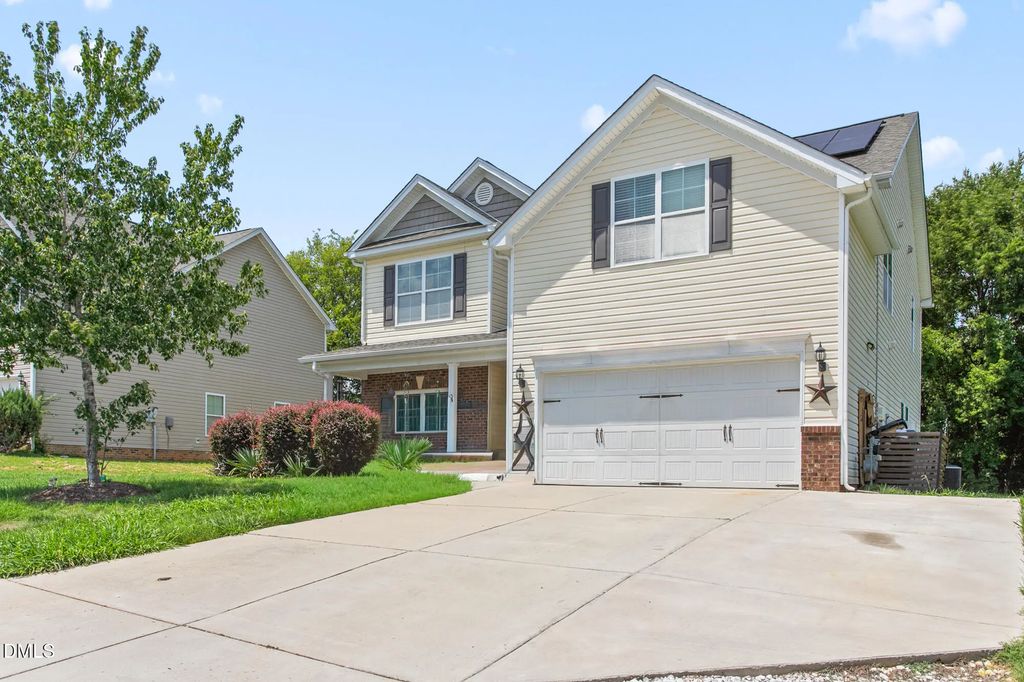 2026 Heron Pointe Drive, Whitsett