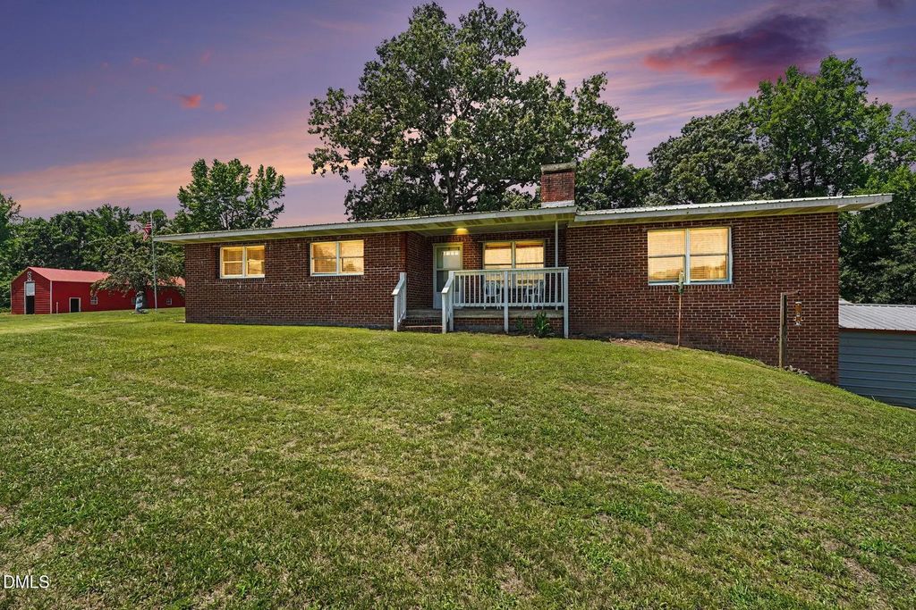 5529 Hollow Hill Road, Liberty