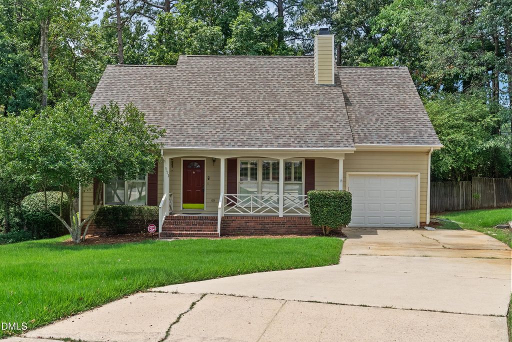 111 Brook Hollow Court, Cary