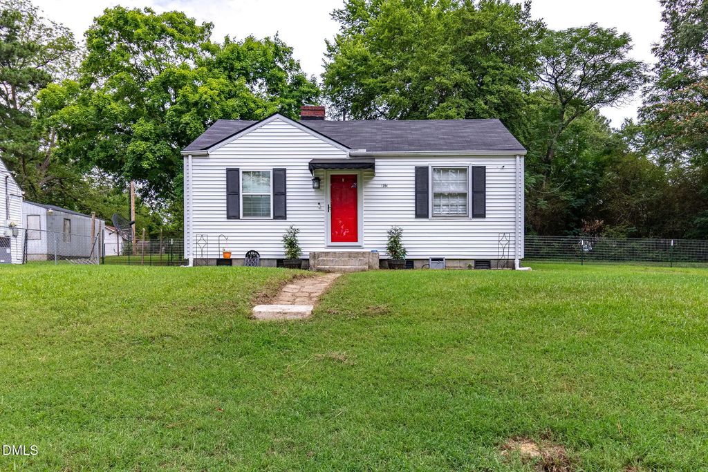 1204 Toisnot Avenue Ne, Wilson