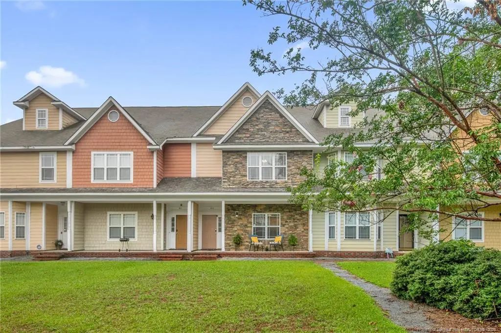 913 Cora Lee Drive, Fayetteville