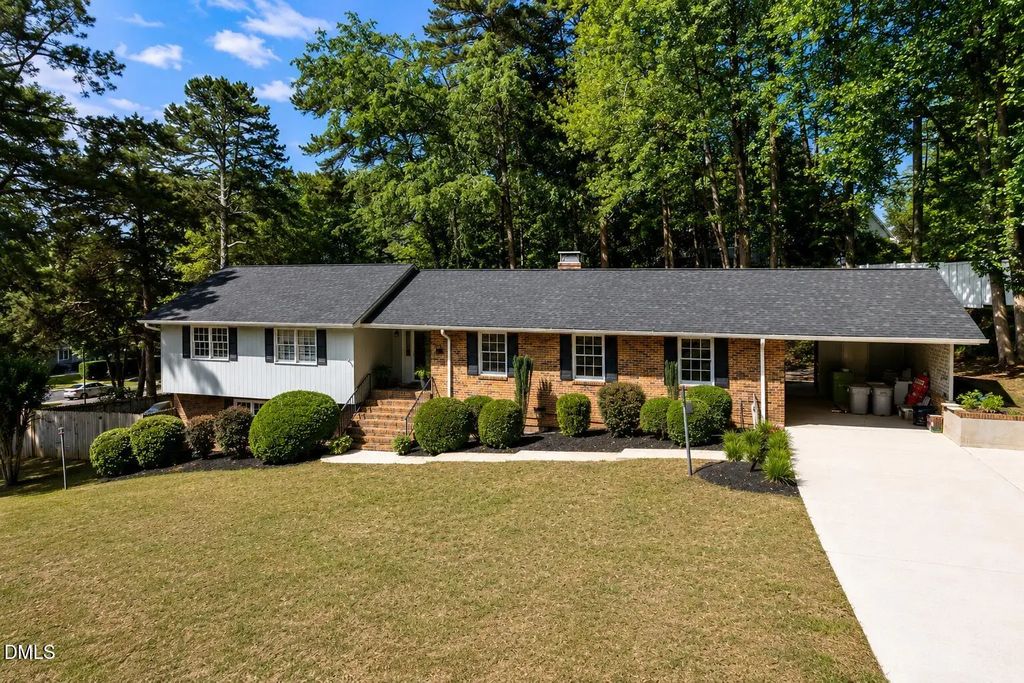 1901 Hillock Drive, Raleigh