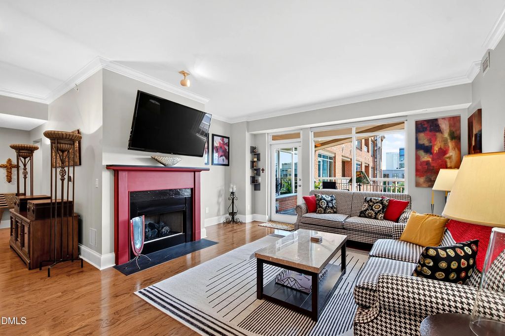 510 Glenwood Avenue, Raleigh