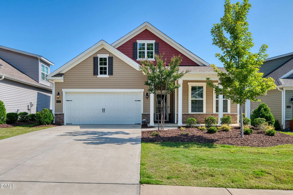 6443 Grogan Hill Road, Whitsett