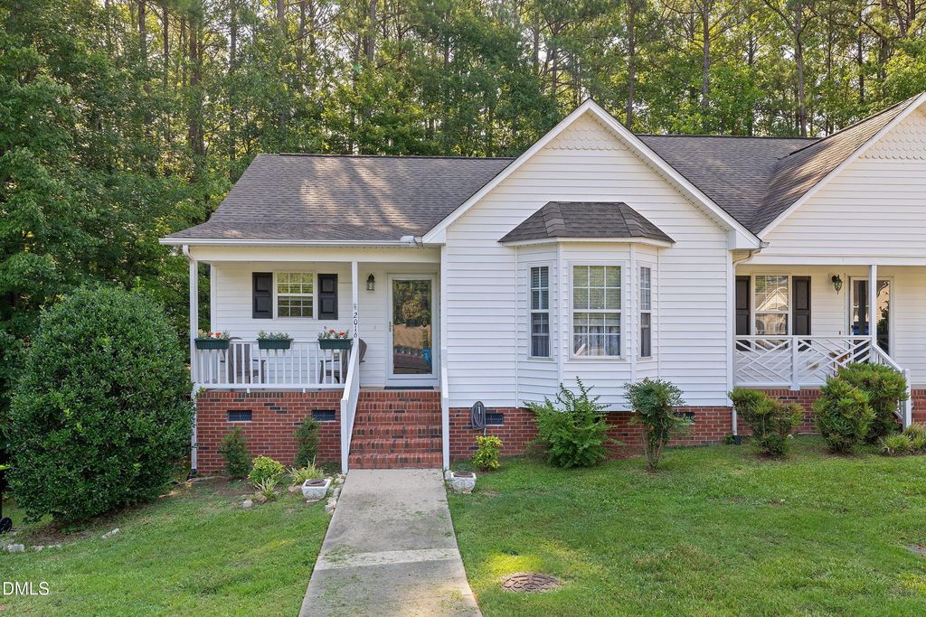 2016 E Cotton Gin Drive, Clayton