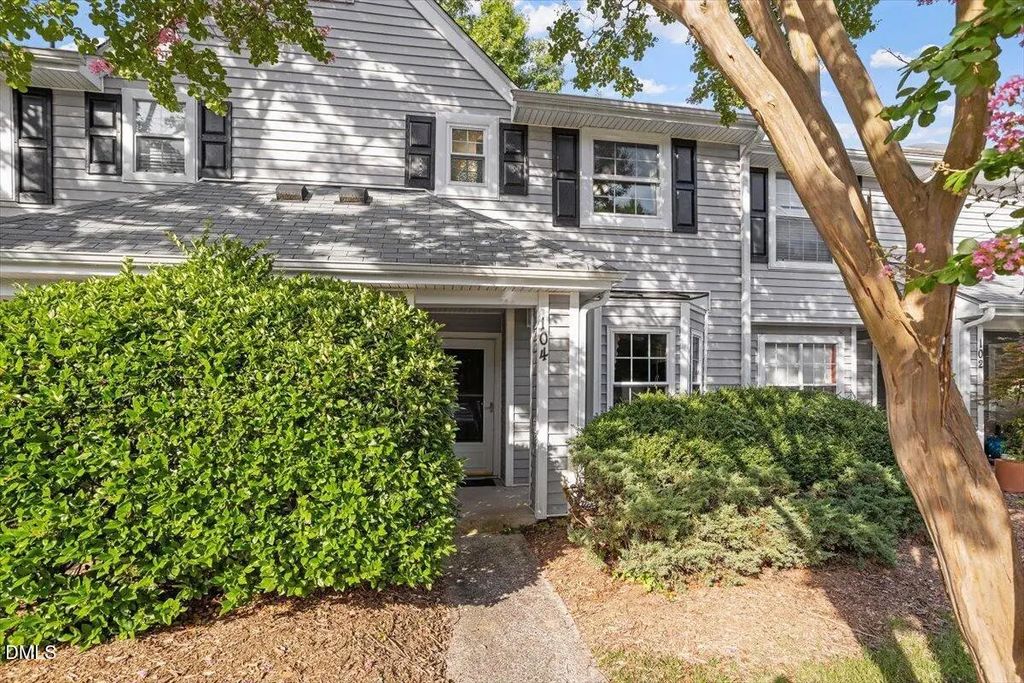 104 Sir Richard Lane, Chapel Hill