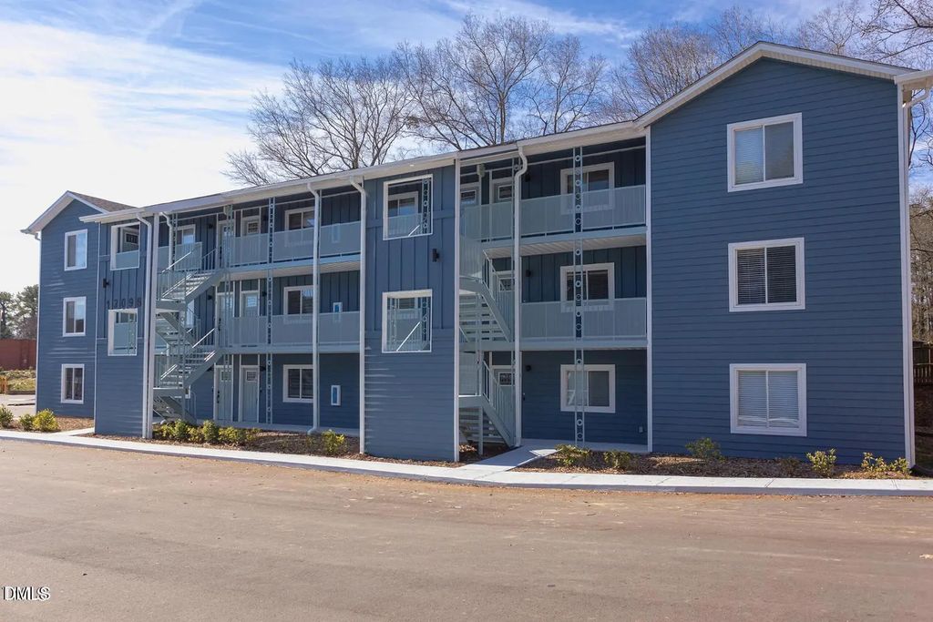 1309 Hudson Avenue B4, Durham