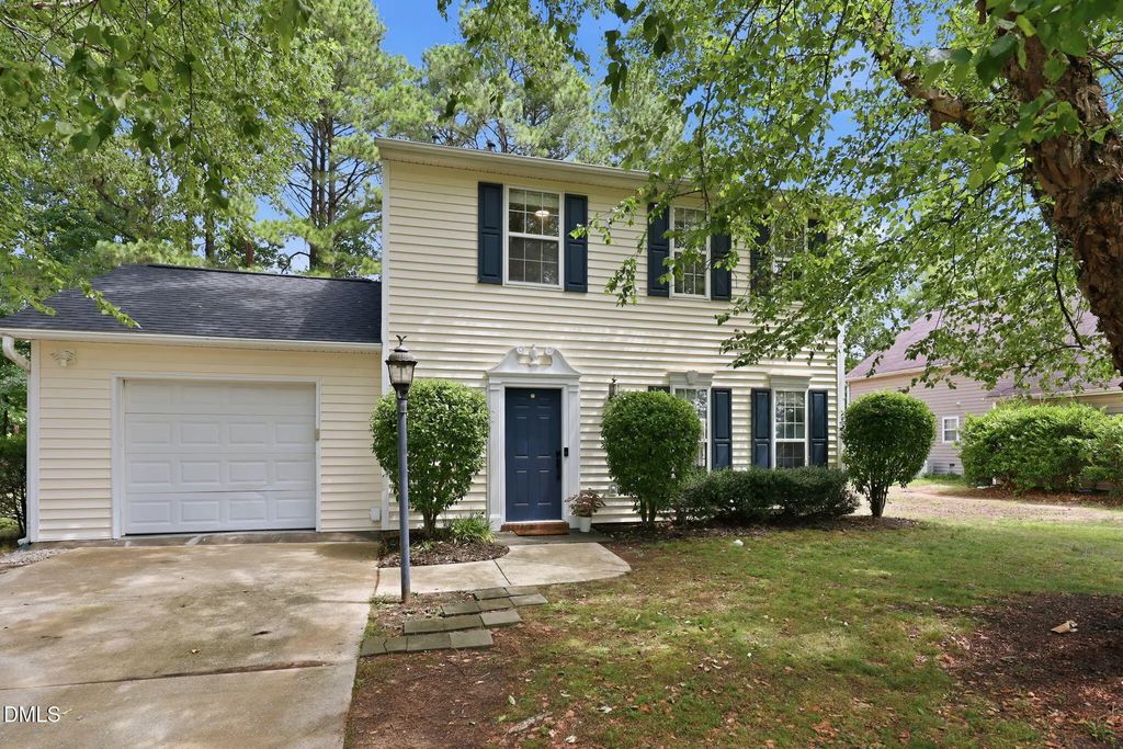 1603 Oak Grove Parkway, Durham