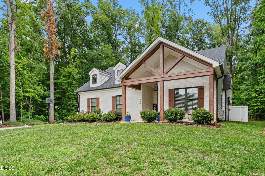 660 Corregidor Street, Mebane