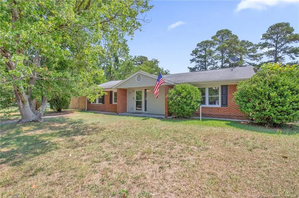 913 Montclair Road, Fayetteville