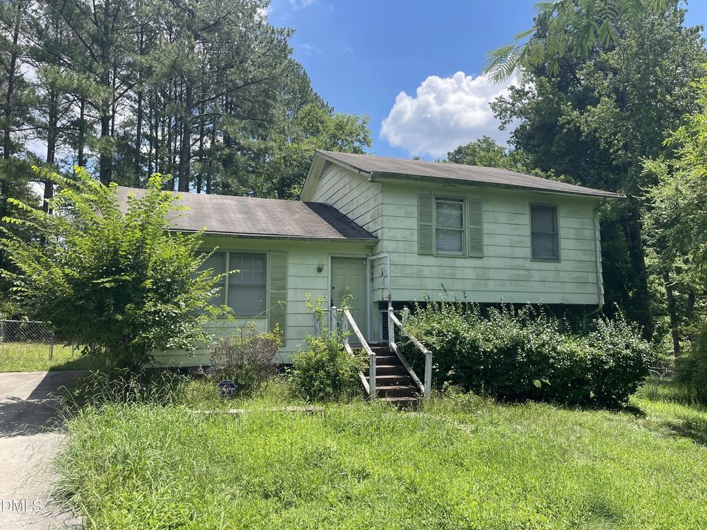 5027 Hadrian Drive, Durham