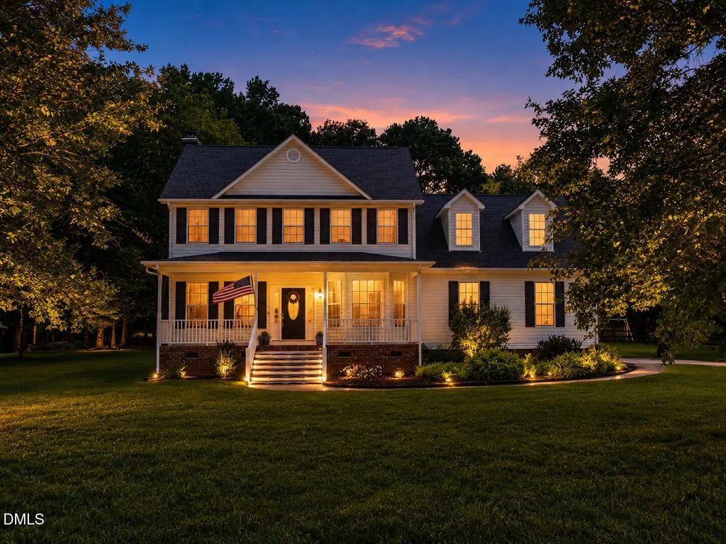 1229 Jogging Court, Raleigh