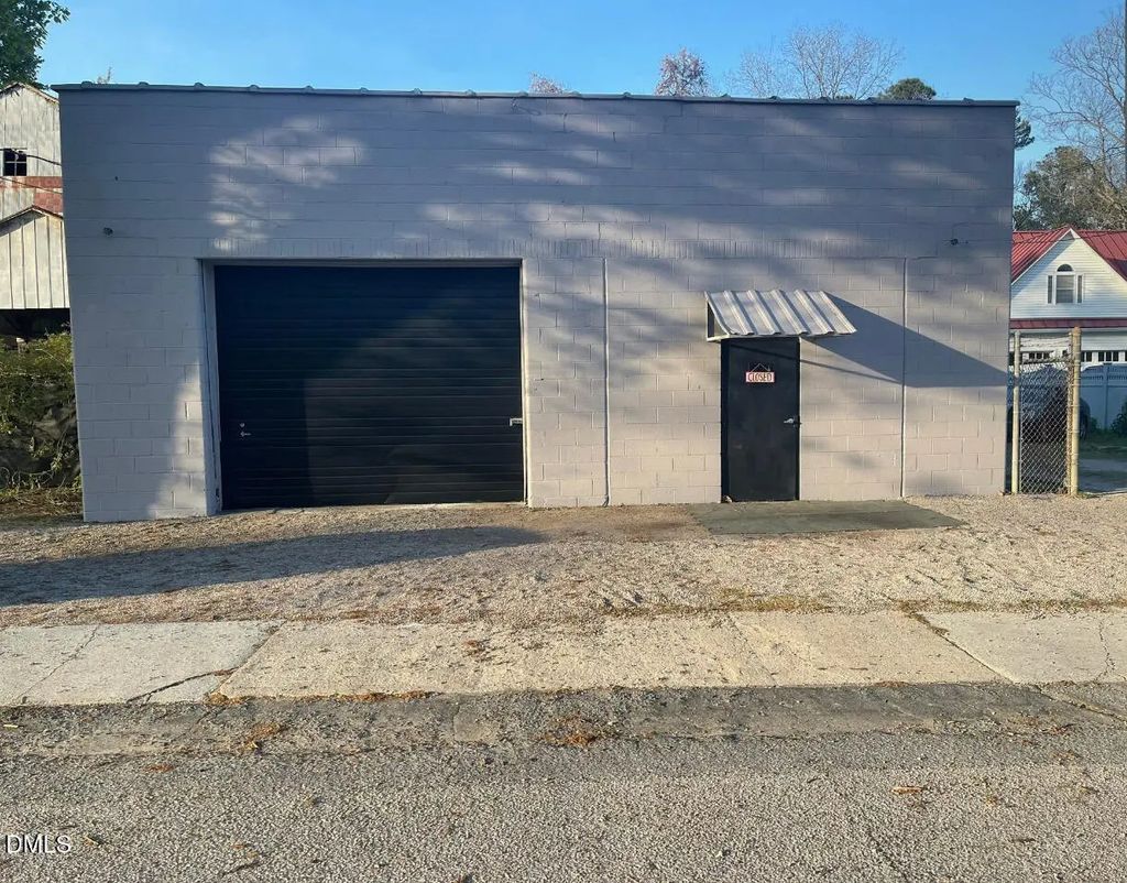 213 E Main Street, Fremont