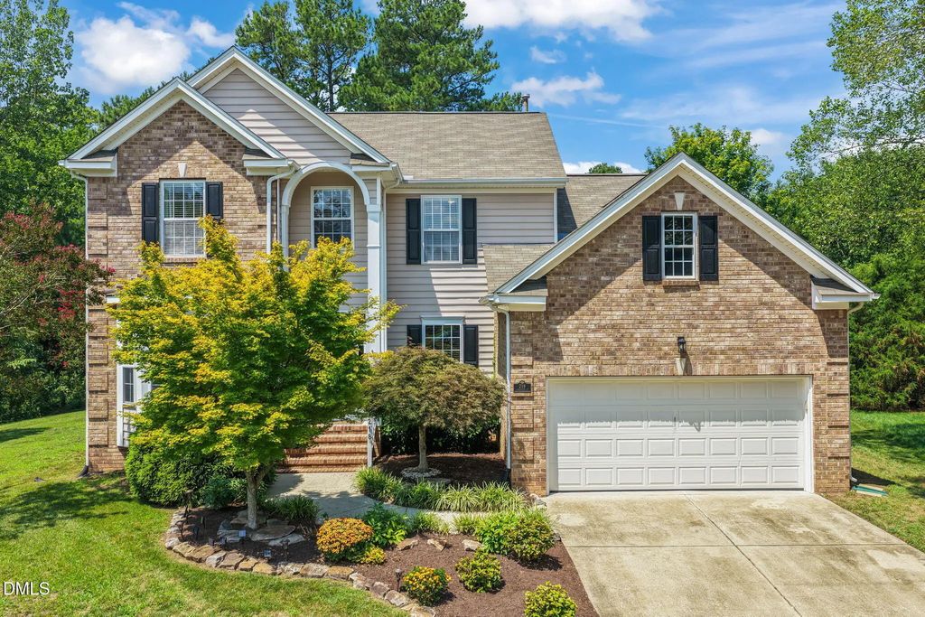 218 Landreth Court, Durham
