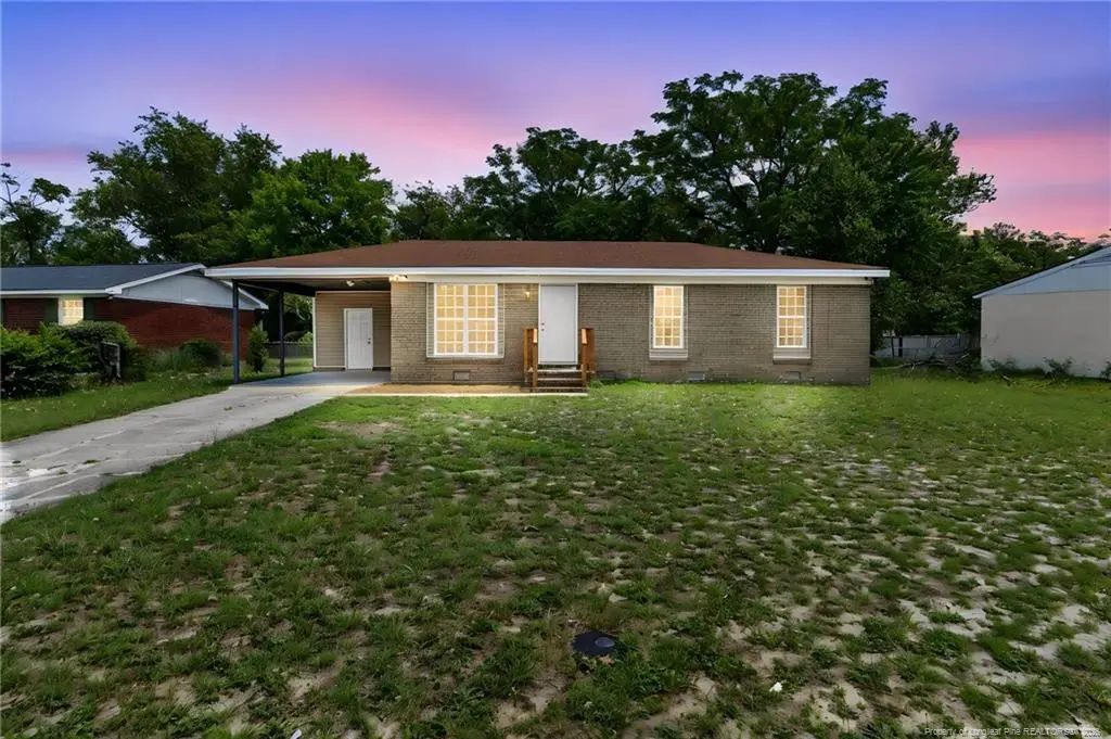 5706 Demarest Court, Fayetteville