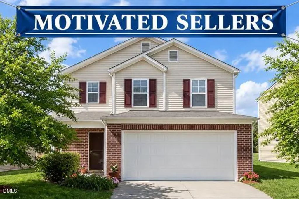 419 Ganyard Farm Way, Durham