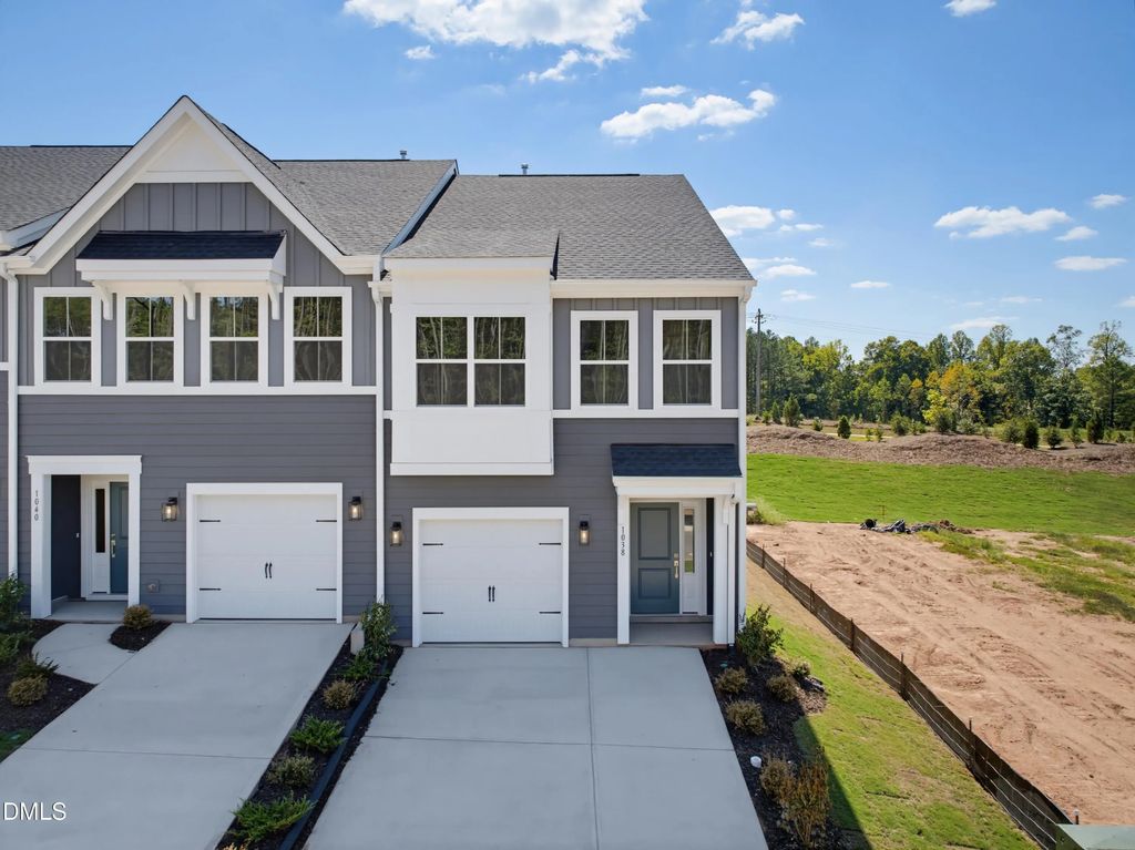 1038 Tea Rose Court 375, Durham