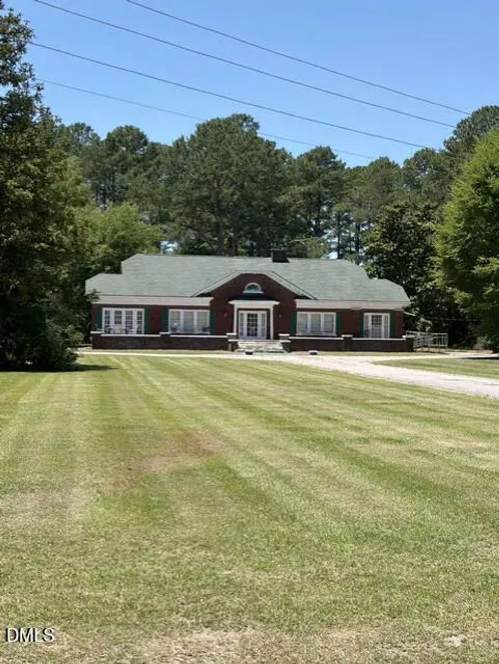 1202 E Cumberland Street, Dunn