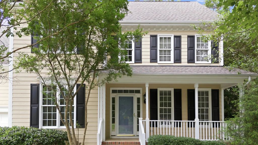 101 Plumtree Way, Cary