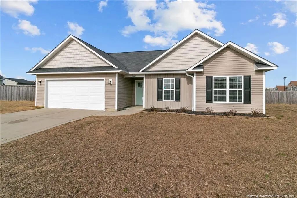 266 Ivywood Lane, Raeford