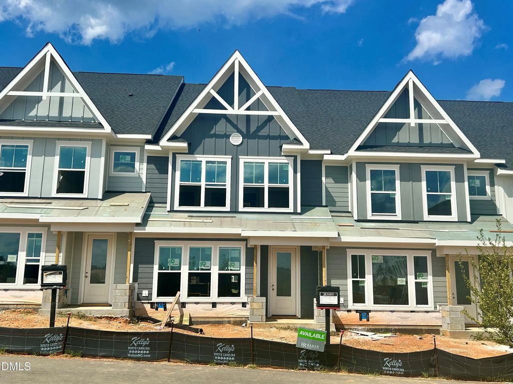 713 Trailboard Road, Fuquay Varina