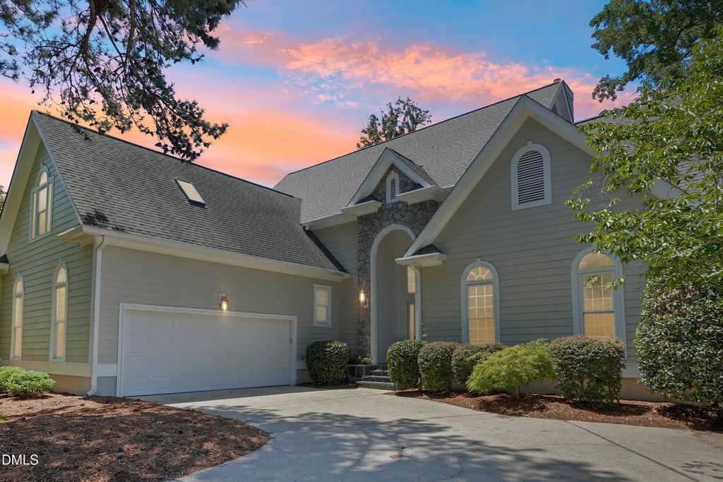 215 Old Pros Way, Cary