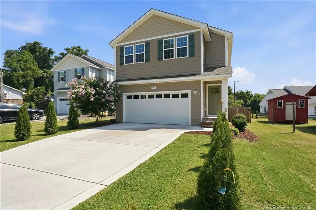 935 W Illinois Avenue, Southern Pines