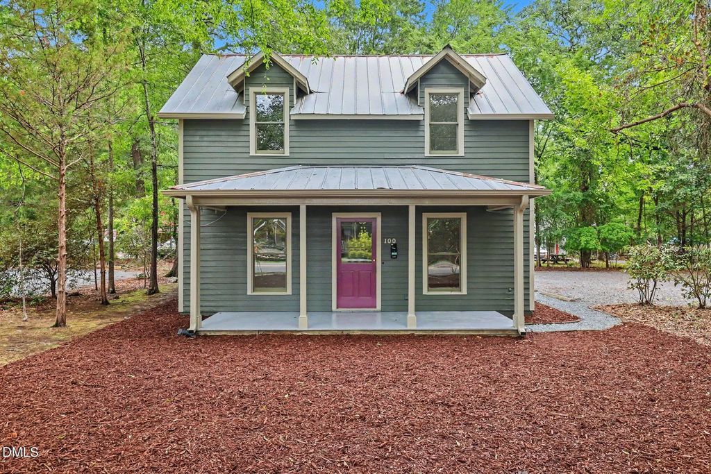 100 Shelton Street, Carrboro